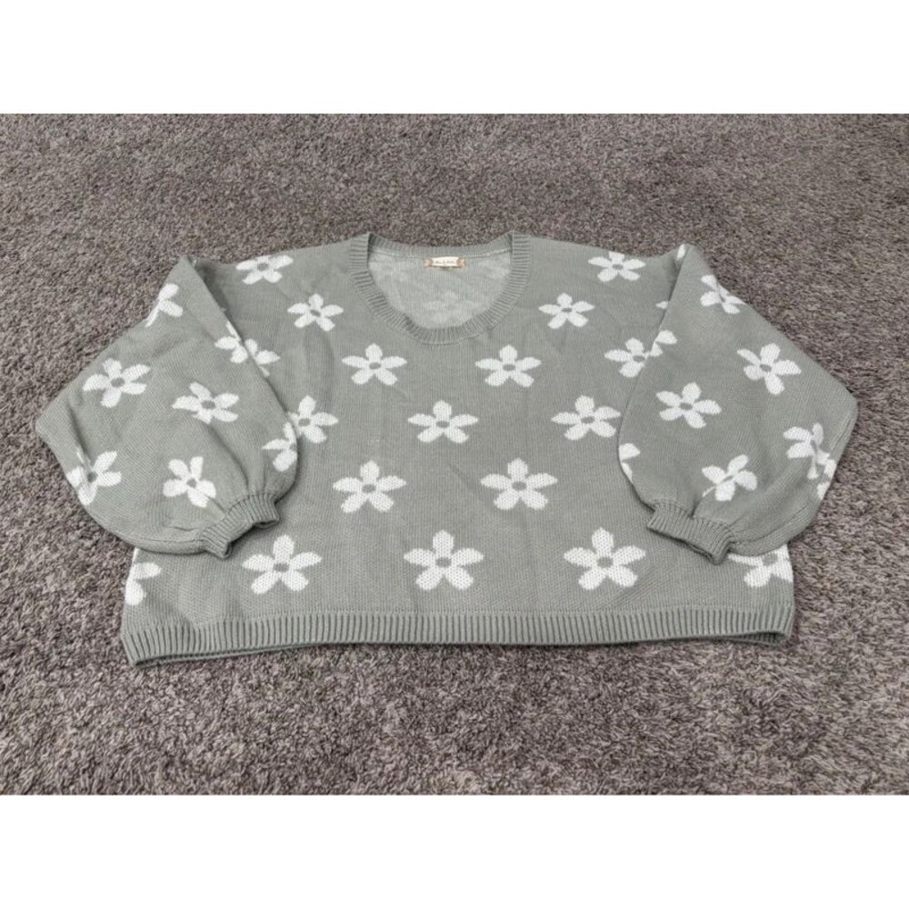 Ladies Light Green with Daisies Altar’d State XS Oversized Sweater